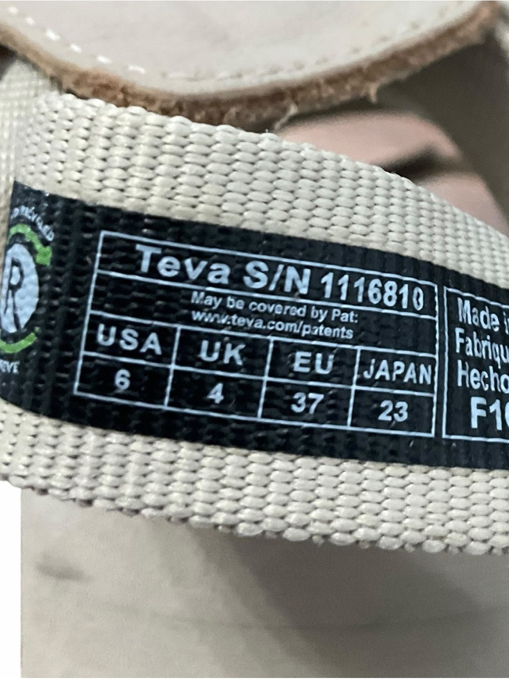 Teva Original Universal Sandals Cream Beige Women’s Size 6 Sport Hiking - Picture 3 of 3